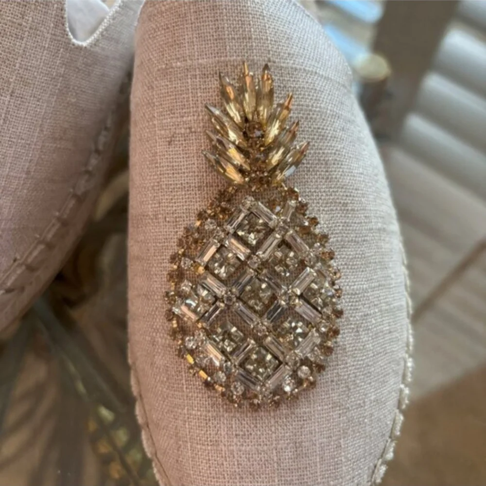 WHBM JOSI JEWELED PINEAPPLE ESPRADILLE SLIDE SIZE 9